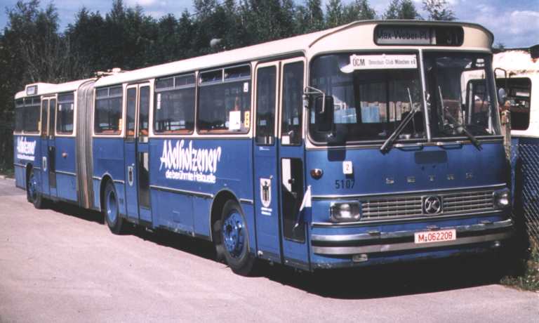 Kässbohrer-SETRA SG 180 S